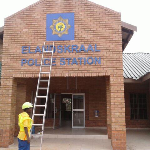 Mpumalanga Police Station entrance signage installation